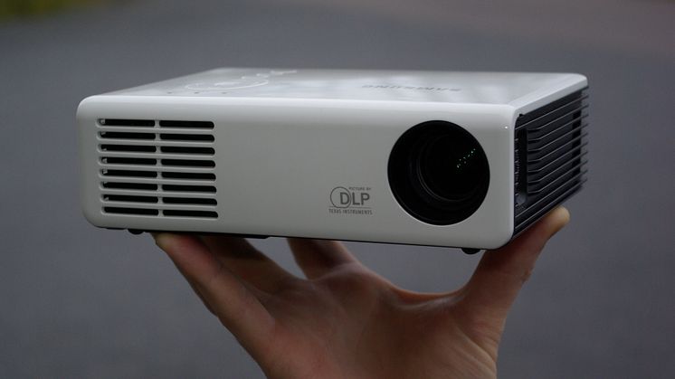 U300