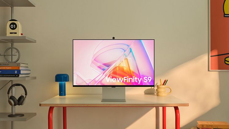ViewFinity S9_2