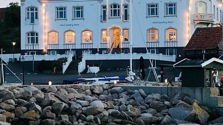 Hotel Sandvig Havn og deres tilhørende cafe, Dideriks Veranda, har indgået partnerskab med Samhandel omkring optimering af deres indkøb.