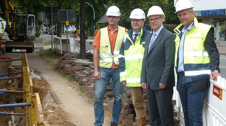 Energieservice Westfalen Weser treibt Ausbau der Fernwärmeleitung in Minden voran – Querung des Mittellandkanals läuft