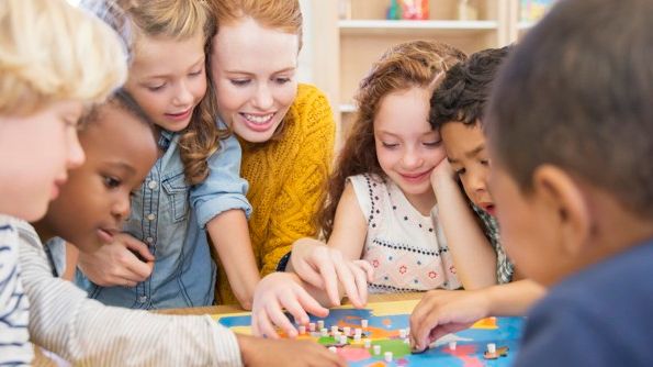 Från Montessoriprofilering till Montessoriinspirerat