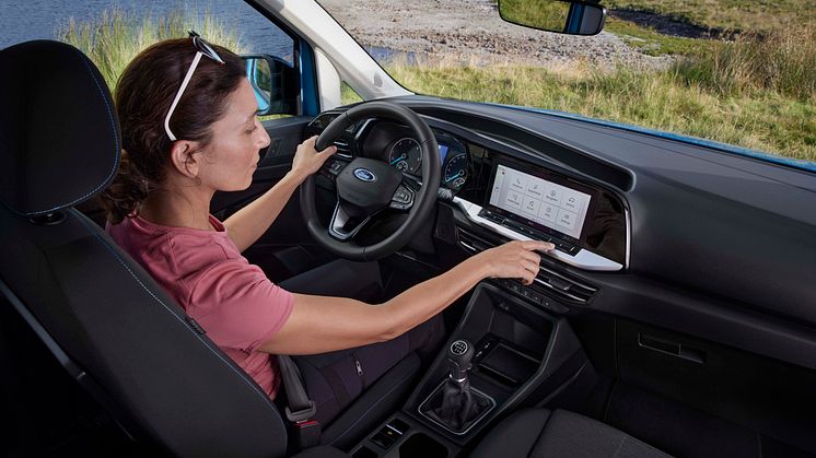 2021_FORD_TOURNEOCONNECT_ACTIVE_08.jpg