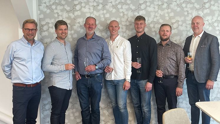 t.v: Wilhelm Christerson, Niclas Jämstorp, Per Jönsson, Marcus Nordblad, David Svensson, Tim Välitalo, Linus Sjödahl