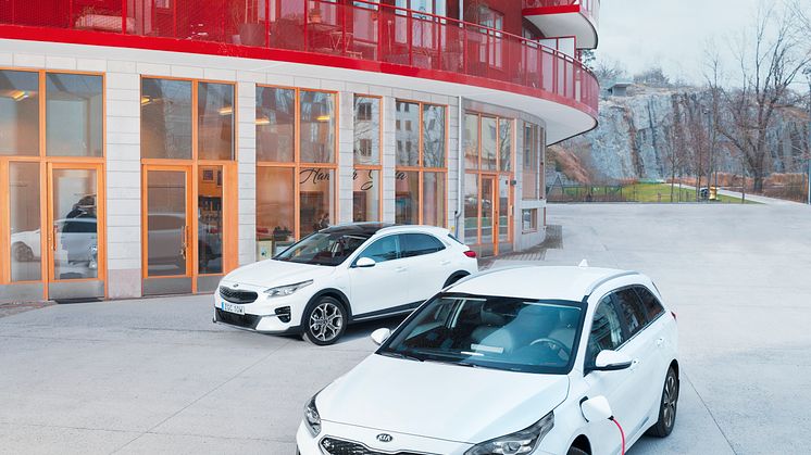 Kia Ceed SW PHEV_Kia XCeed PHEV_high