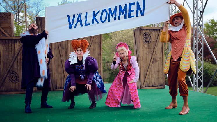 Jörgen Düberg, Maria Kulle, Lisa Larsson och Nils Dernevik medverkar i Stora drömmar. Fotograf: Micke Sandström