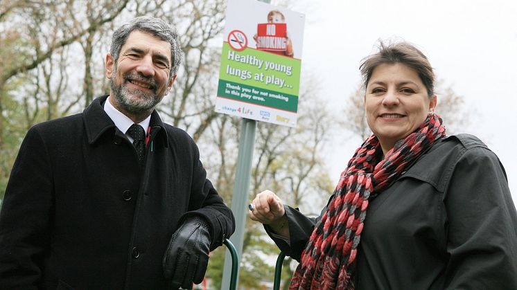 Thank you for not smoking … Bury’s play areas go smoke free