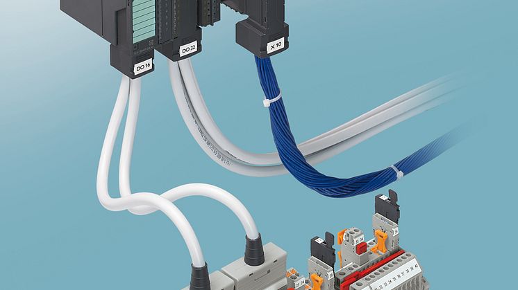Frontadapter for rask signal- og effektoppkobling