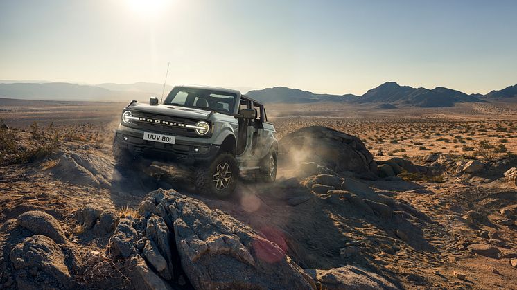 FordBronco_Dynamic_3