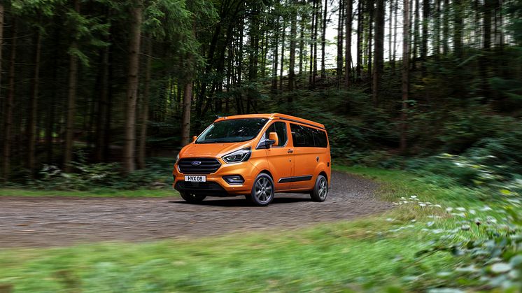 2019Ford_TransitCustomNugget_15
