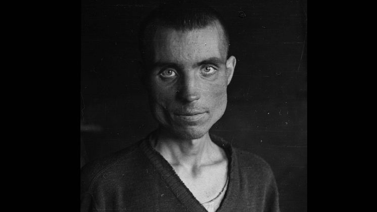Tvangsarbeidet på Polarjernbanen pågikk til 7. mai 1945. Da hadde mer enn 17 000 dødd av umenneskelig behandling som tvangsarbeidere på norsk jord. Foto: Riksarkivet, PA 0276, Leiv Kreybergs arkiv, fotograf ukjent