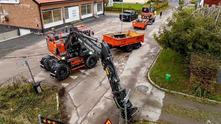 Färgstark profil med matchande Volvomaskiner hos Hellgrens Gräv AB