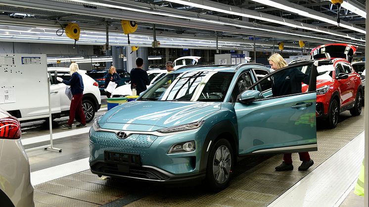 Hyundai_Kona_electric_Werk_Nosovice_133
