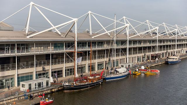 Oi - Dockside at Oceanology International