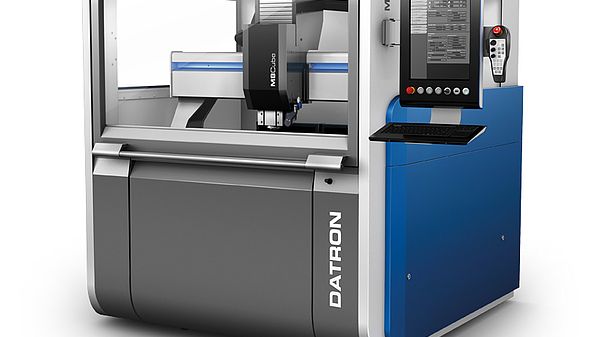Imorgon smäller det! CNC-fräsmaskinen M8Cube från Datron har Sverigepremiär på MAX mässan, du missar väl inte tillfället att se den live!