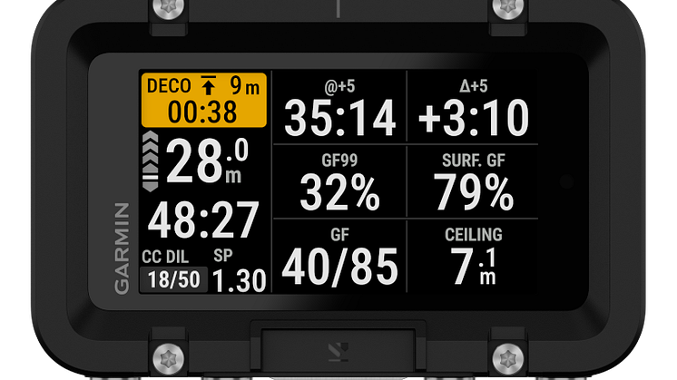 Descentx50i_HR_Front_0020_in_activity_ccr_metric.png