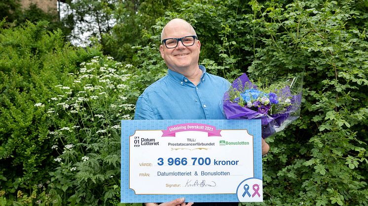 Prostatacancerförbundet får nästan fyra miljoner från Datumlotteriet