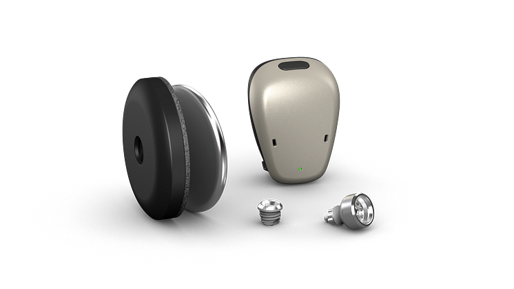Der Cochlear™ Baha® 6 Max Soundprozessor mit den Anbindungsoptionen Cochlear™ Baha® Attract und Connect