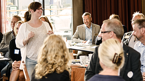 BNI ryhmät kokoontuvat viikottain verkostoituakseen ja saadakseen lisää kauppaa