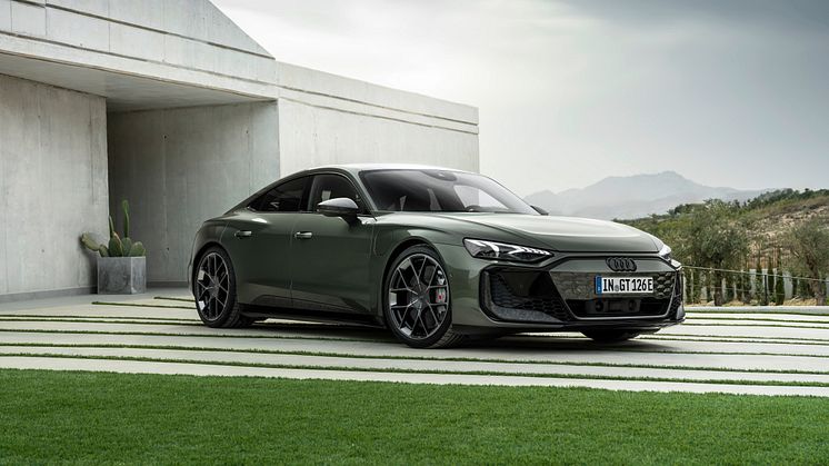 Audi RS e-tron GT performance (Bedfordgrøn metal)
