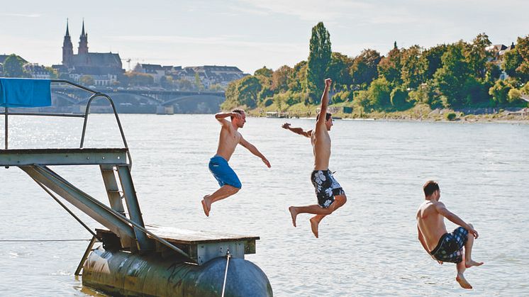 Rheinschwimmen Basel, Copyright Basel Tourismus / Andreas Zimmermann