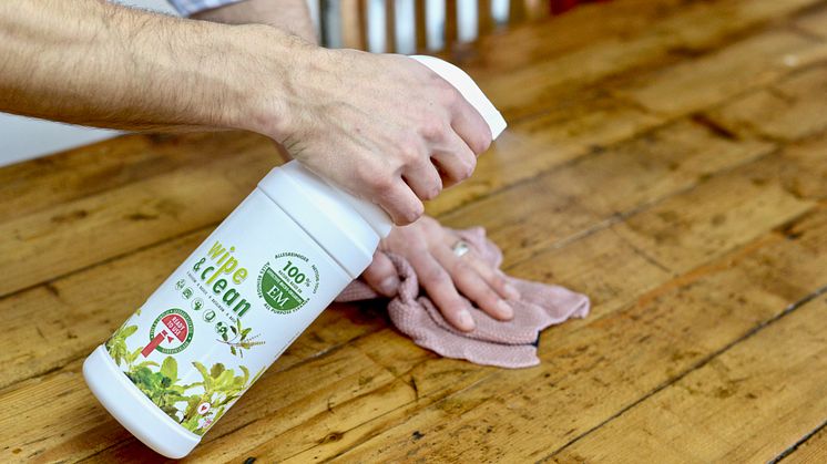 Wipe & Clean färdigblandad.jpeg