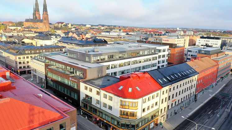 Studentbostäder i Sverige har flyttat in som nya grannar till Wallenstams Uppsalakontor på Kungsgatan 47.