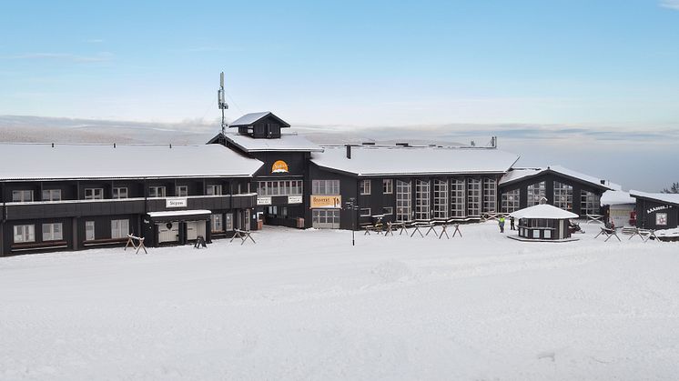 Strax utanför populära Sälen i Dalarna ligger skidanläggningen Stöten och Best Western Stöten Ski Hotel. Här utlovas en minnesvärd fjällupplevelse med några av landets bästa skidbackar och det utmärkta konceptet ski in-ski out.