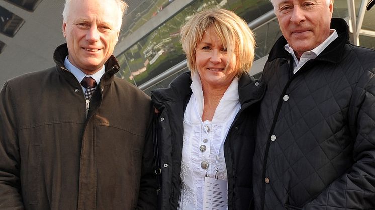 Solvalla: Extra V75 med Jubileumspokalen och Ahlsell Legends
