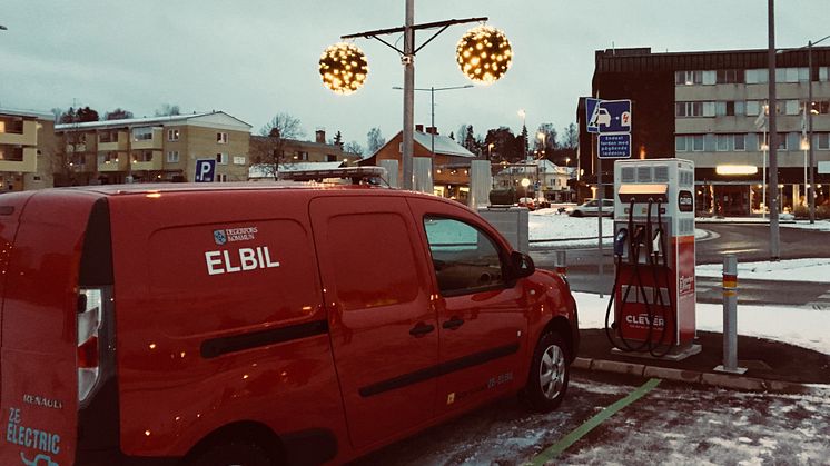 En av de nya laddstationerna i Degerfors
