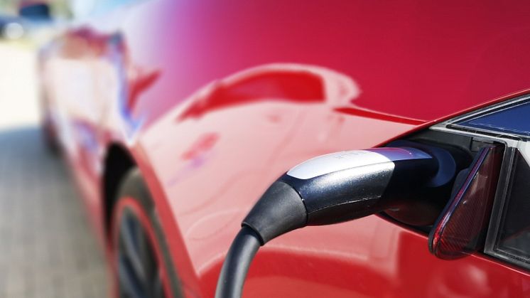 Fyra parter satsar gemensamt på forskning, utbildning och utveckling inom främst testning av elektrifierade drivlinor och batteriutveckling. Bild: Pixabay 