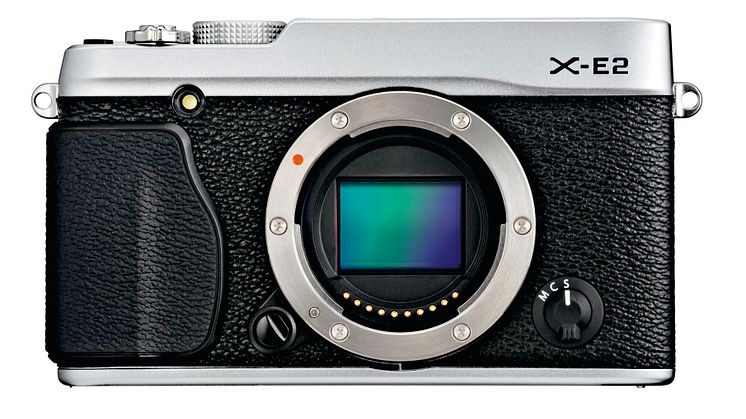 FUJIFILM X-E2 hopea etu