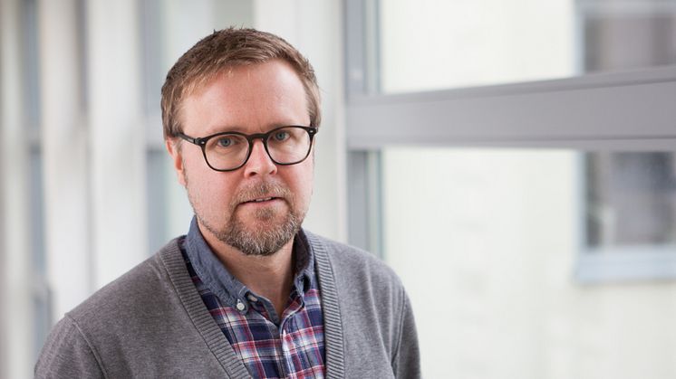 Martin Molin vid Högskolan Väst hoppas kunna bidra till att barn ska bli tryggare och få bättre förståelse i samband med en LSS-utredning.