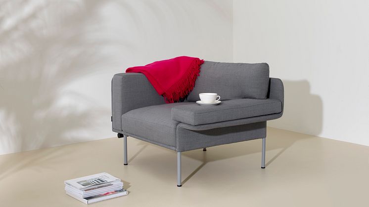 Varilounge sofa system designed by Christophe Pillet
