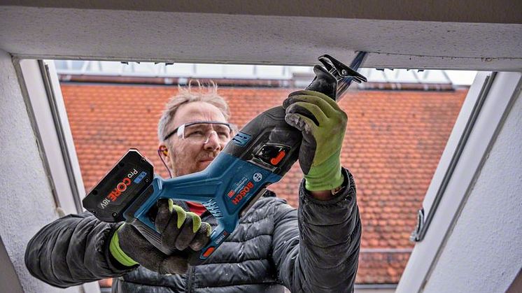 o388997v16 GSA_18V-28_application_Schnitt_oben_117