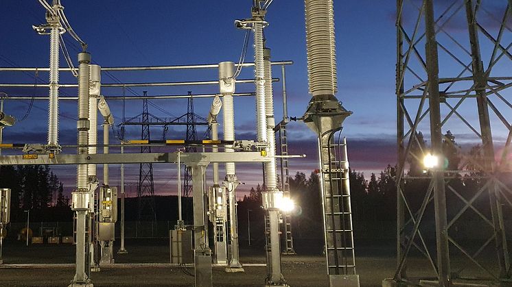 Omexom har byggt och moderniserat närmare ett tiotal 400 kV-stationer till Svenska kraftnät under de senaste fem åren. Utöver stationerna Betåsen och Kolstad kan Snösätra, Hageskruv, Tovåsen och Rätan X2 nämnas som pågående uppdrag.  
