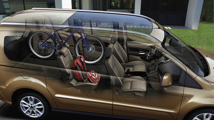 Ford Tourneo Connect tarjoaa monipuolista tilaa