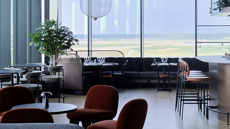 CL Helsinki Airport Rooftop Bar vol 2.JPG