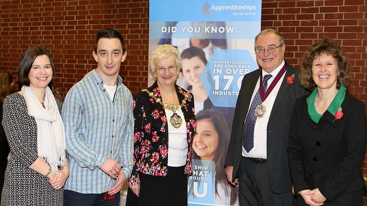 High school pupils say “We’ll have a go!”