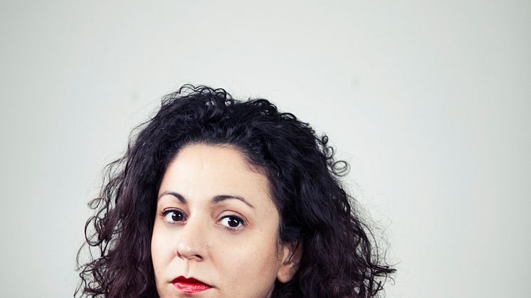 Pressbild på Nasim Aghili, regissör och manusförfattare © fotograf Saga Berlin