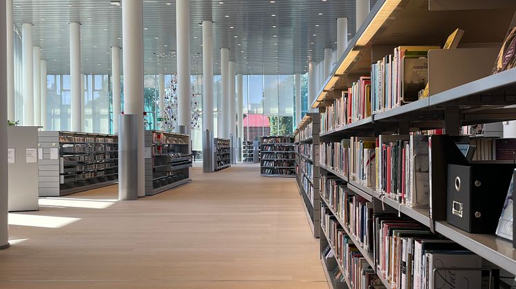 Stadsbiblioteket öppnar efterlängtad avdelning efter golvrenovering