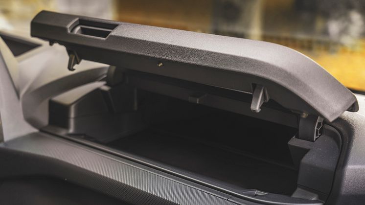 2023 TRANSIT CUSTOM LIMITED (16)