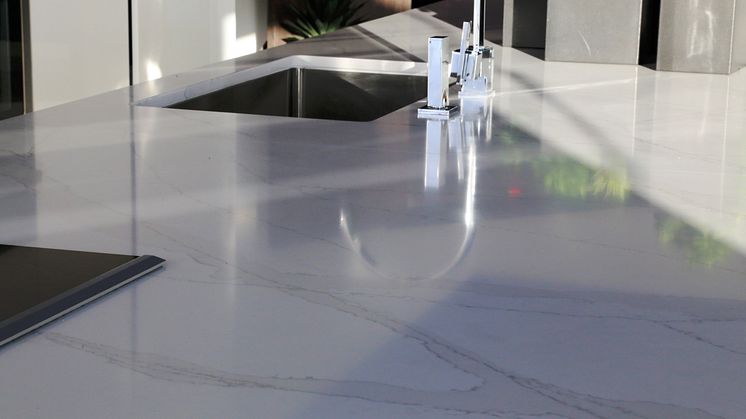 Kitchen_Countertop_by_Silestone_Calacatta_Gold_by_Suchi_Reddy_3