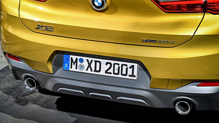 HELT NYA BMW X2