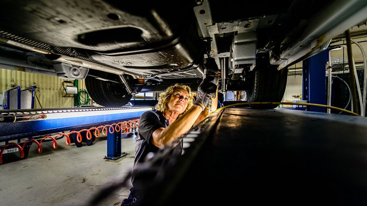 Isuzu Sverige väljer Wallhamn