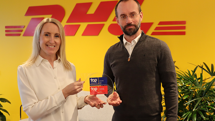 Fr.v. Emilie Ernstson, HR-direktör DHL Freight Sverige, Robert Zander VD DHL Freight Sverige.