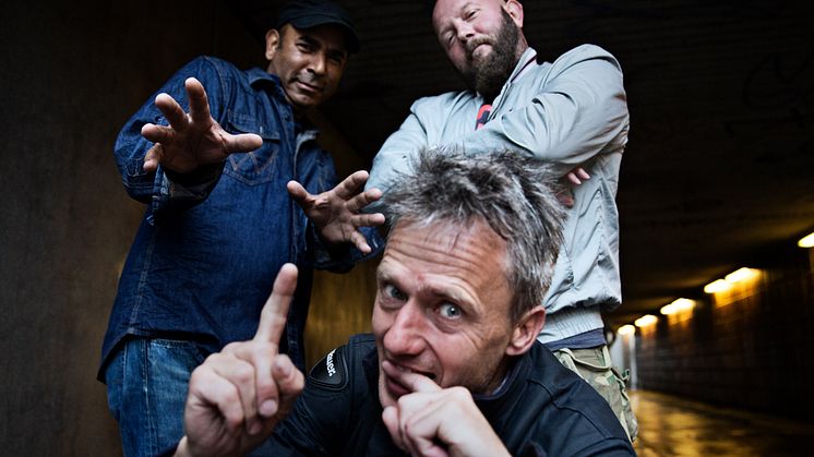 ​MC Einar flaunter Den Nye Stil