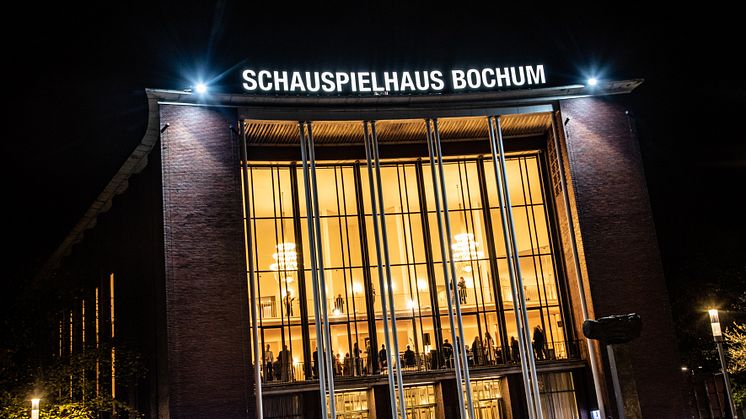 Vasco Boenisch, Chefdramaturg am Schauspielhaus Bochum, und Olaf Kröck, Intendant der Ruhrfestspiele Recklinghausen, sind die neuen Sprecher der RuhrBühnen.