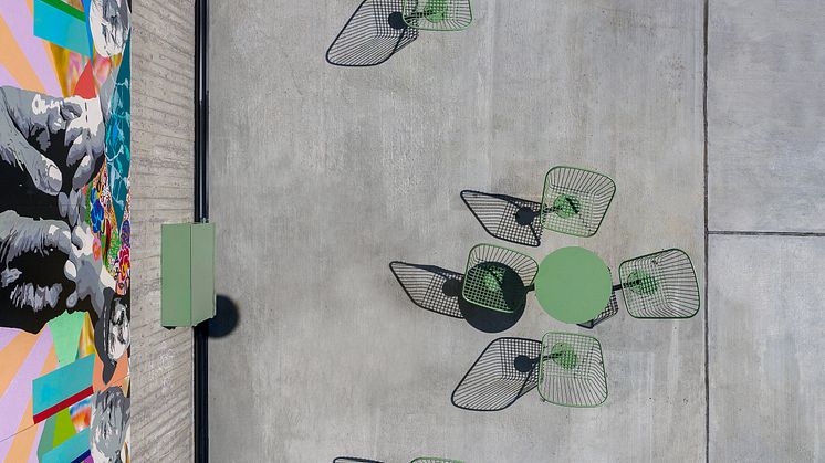 Urban park, Fittja. Korg möbelgrupp, design Thomas Bernstrand. KONSTKUBEN av Fittjabor. Konstnärlig ledare Saadia Hussain, Botkyrkabyggen 2015-2020.