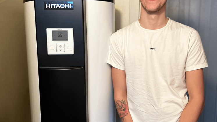 Vi visste at Hitachi smartbereder + multi skulle redusere strømforbruket vårt, men vi hadde aldri drømt om at det skulle bli redusert med så mye, forteller Mads Fossdal. 
