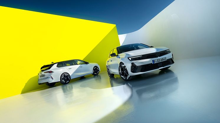 Nya Opel Astra GSe och nya Opel Astra Sports Tourer GSe